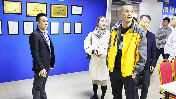 德安会密封公司参加工作指导现场 德安会密封公司参加工作指导现场